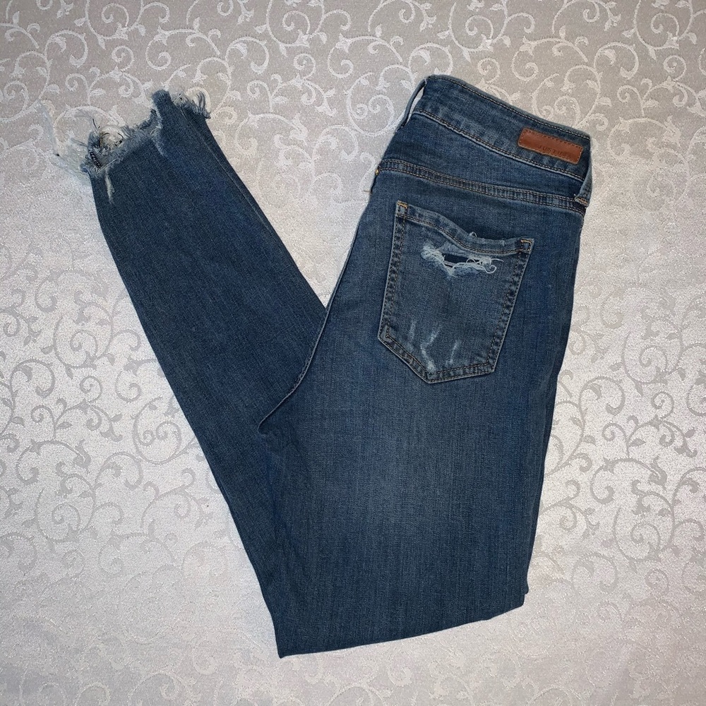 Just USA Distressed Frayed Hem Skinny Ankle Jeans - Picture 6 of 16